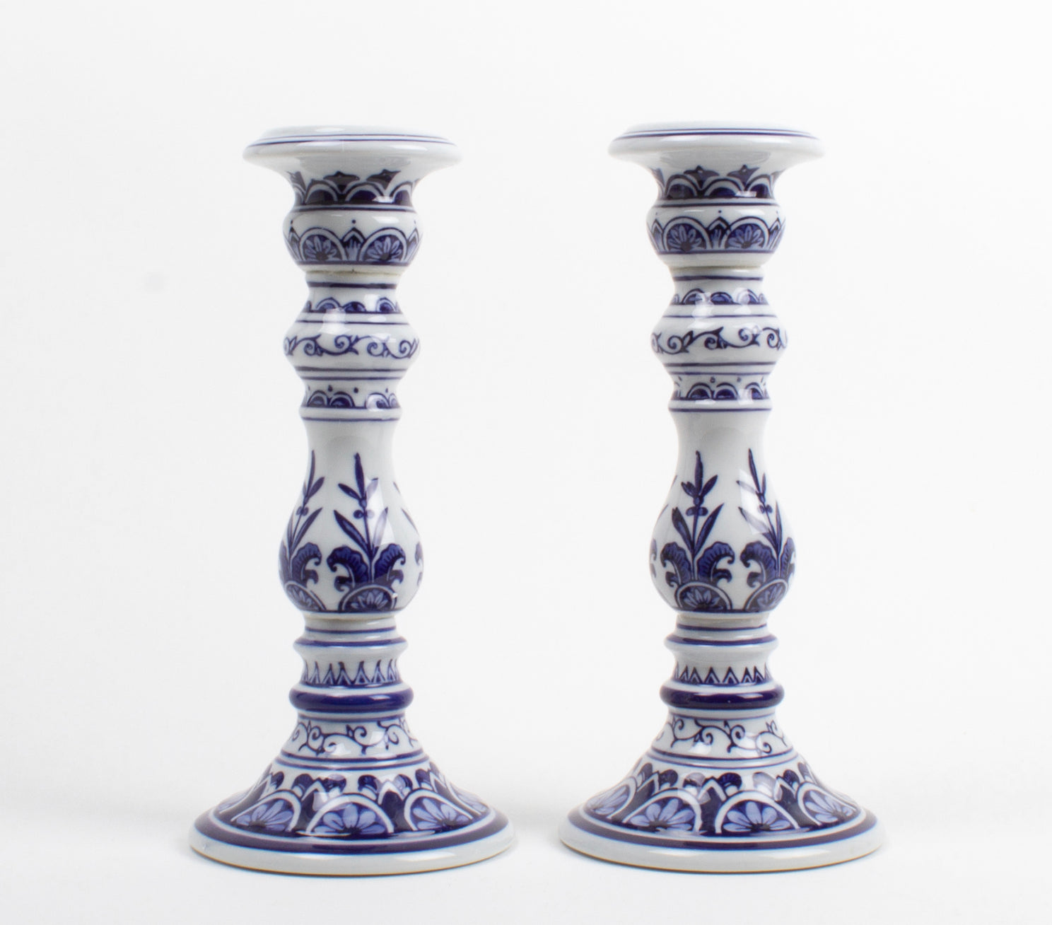 Oak Lane Chinisorie candle sticks (sold separately)