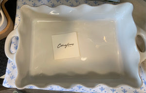 Open image in slideshow, Casafina Scalloped Casserole Dish
